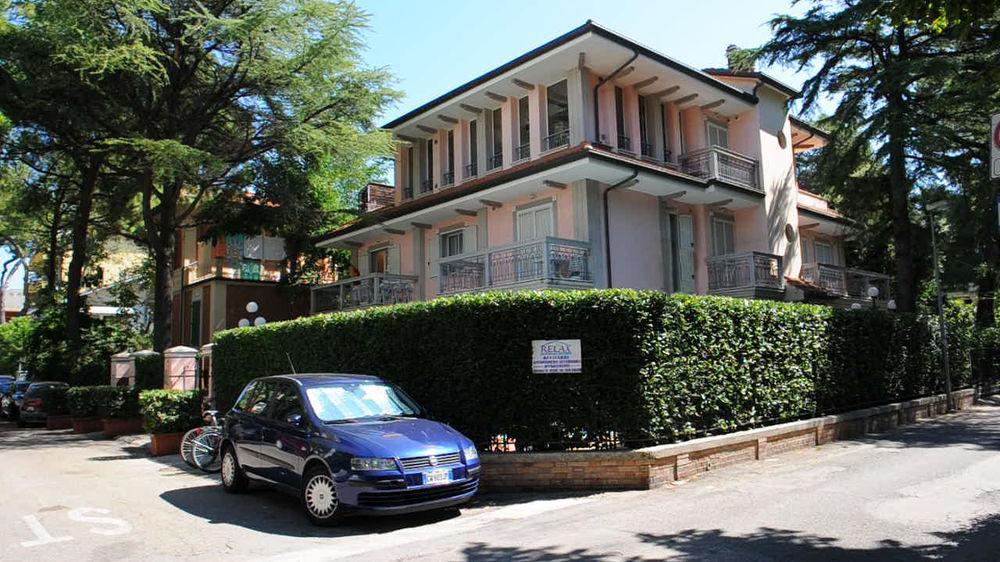 Residenza Villa Lidia Riccione Exterior foto