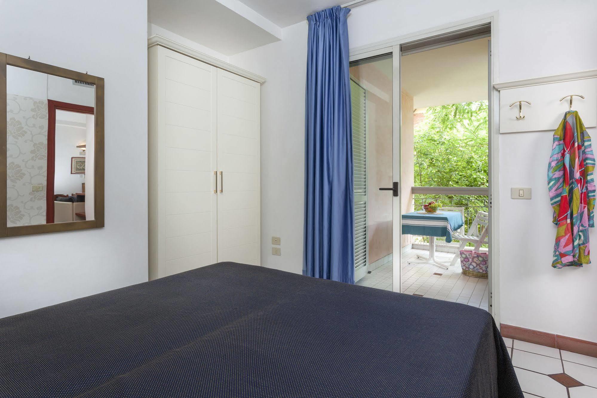 Residenza Villa Lidia Riccione Exterior foto